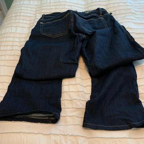 BRAND NEW ROCK & REPUBLIC JEANS - Picture 2 of 4